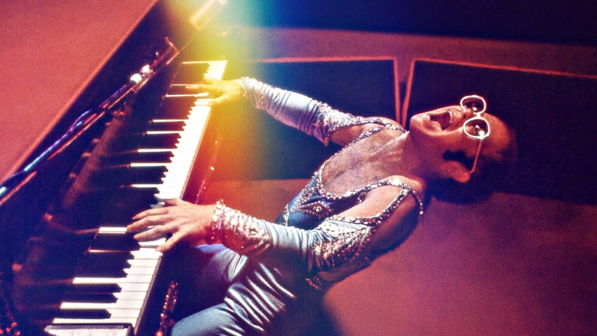 DISNEY+ PULLS BACK THE CURTAIN ON THE STORIED CAREER OF THE LEGENDARY ELTON JOHN IN THE OFFICIAL TRAILER FOR “ELTON JOHN: NEVER TOO LATE” 