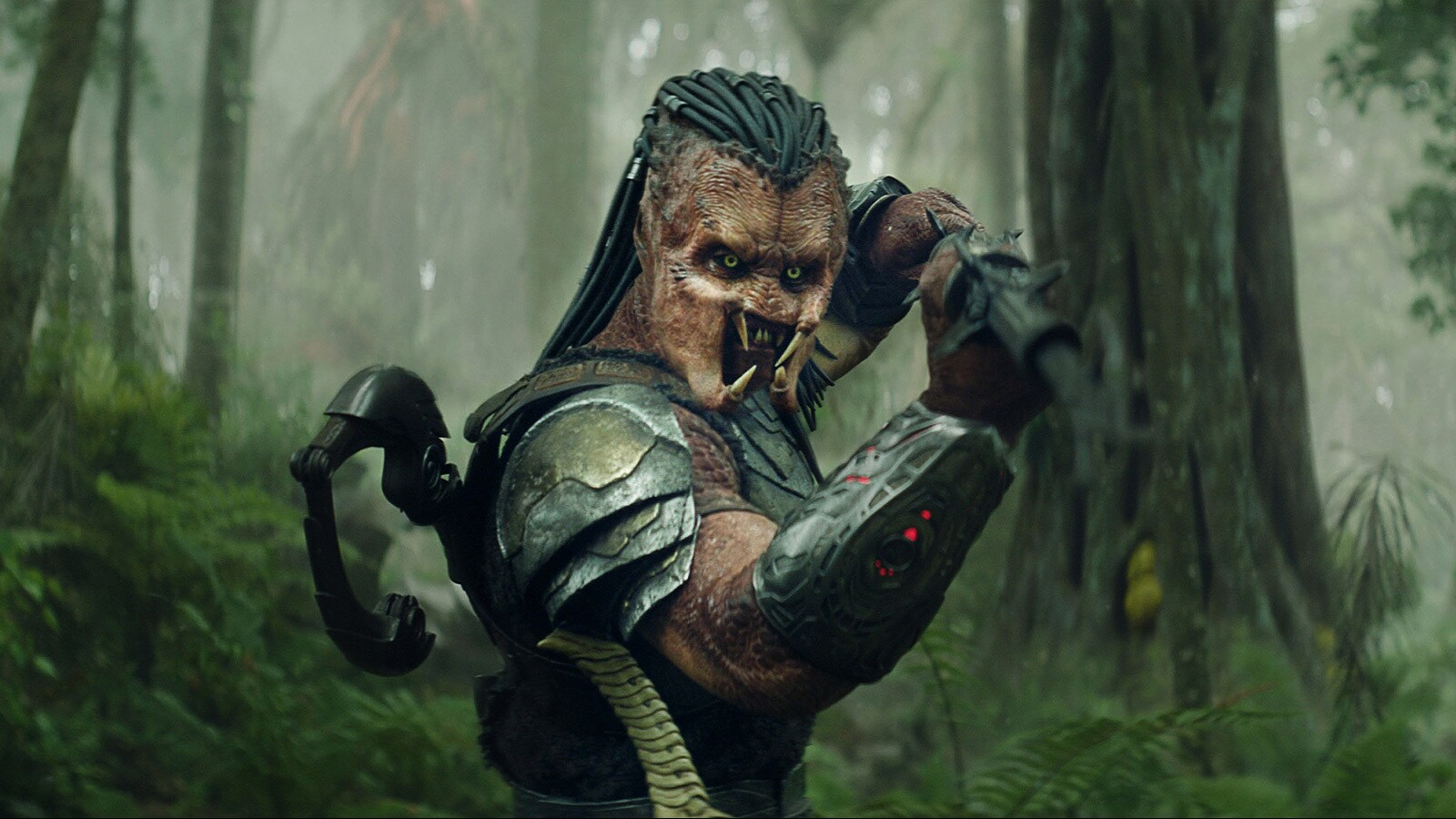 『プレデター：バッドランド』＿デク