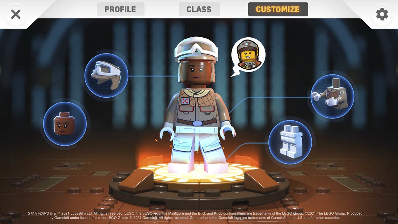 Customize characters in LEGO Star Wars: Castaways 