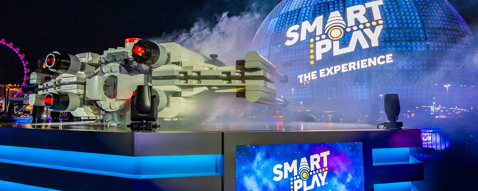 Enter the Star Wars Galaxy with the First LEGO SMART Play Sets