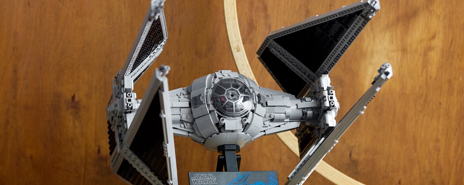 LEGO Star Wars Ultimate Collector Series TIE Interceptor