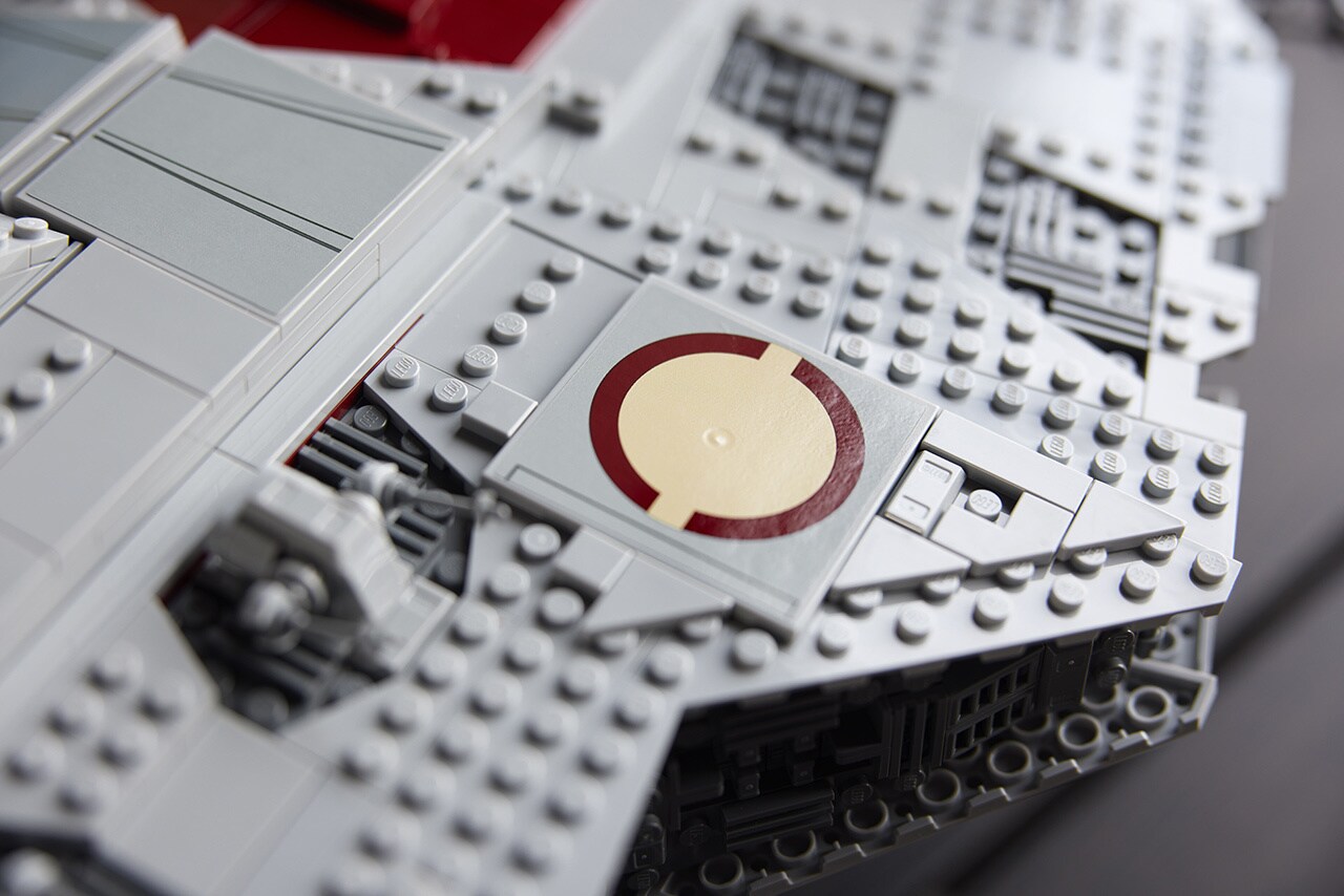 A close up of the details on the hull of the LEGO Star Wars UCS Venator-Class Republic Attack Cruiser