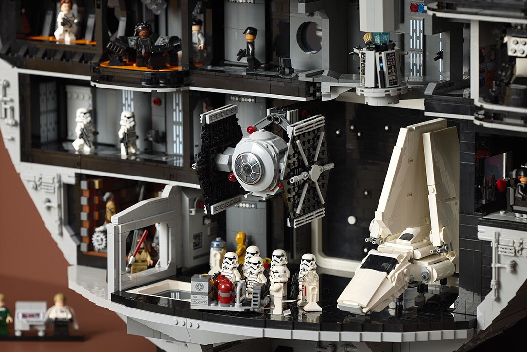 Some scenes from the LEGO Star Wars Ultimate Collector Series Death Star.