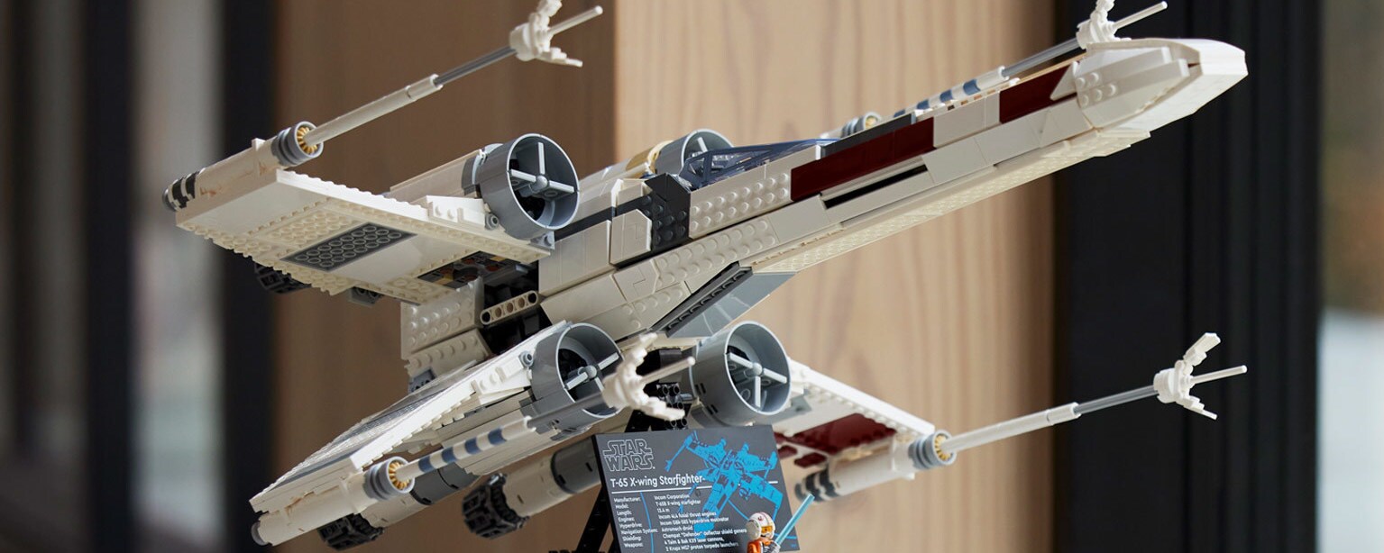 LEGO Ultimate Collector X-Wing — Reveal | StarWars.com