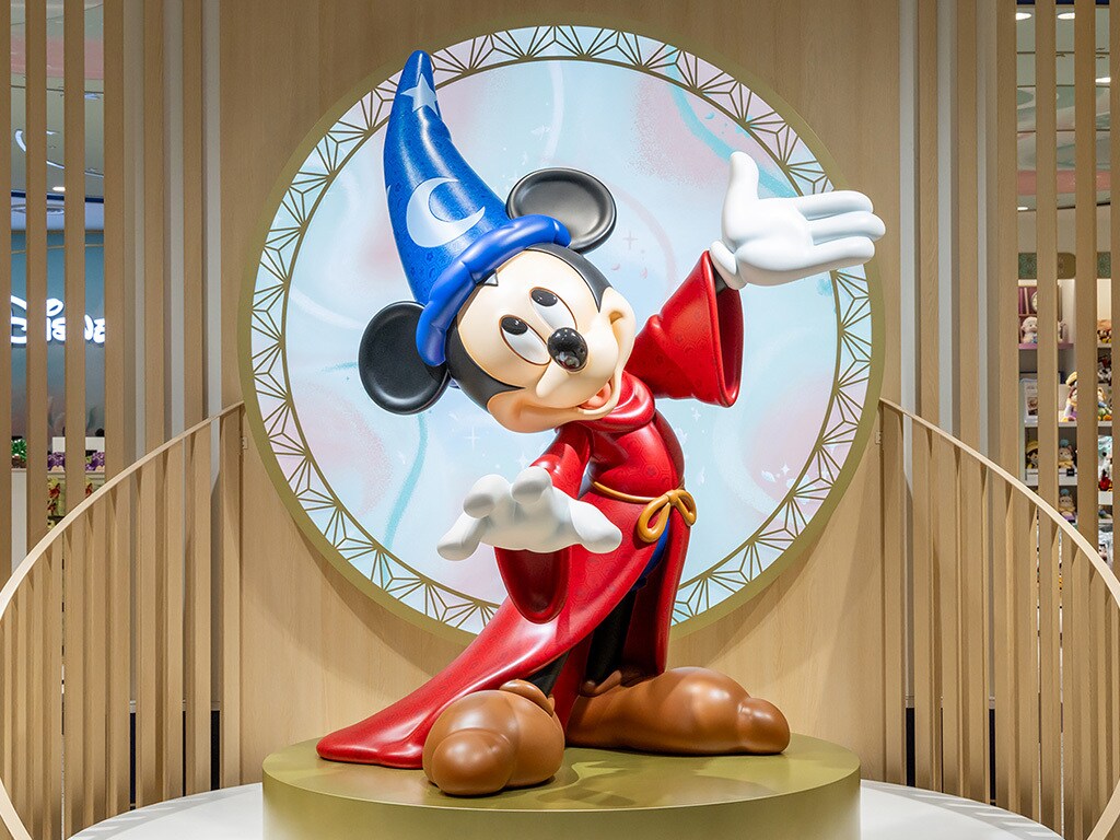 京都ポルタ店｜店舗情報｜ディズニーストア｜ディズニー公式