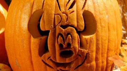 Minnie Mouse Pumpkin-Carving Template