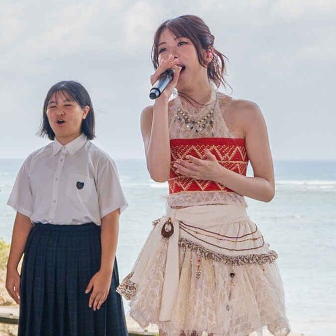 映画『モアナと伝説の海』モアナ役日本版声優TSUZUMIさん（ME:I）南の