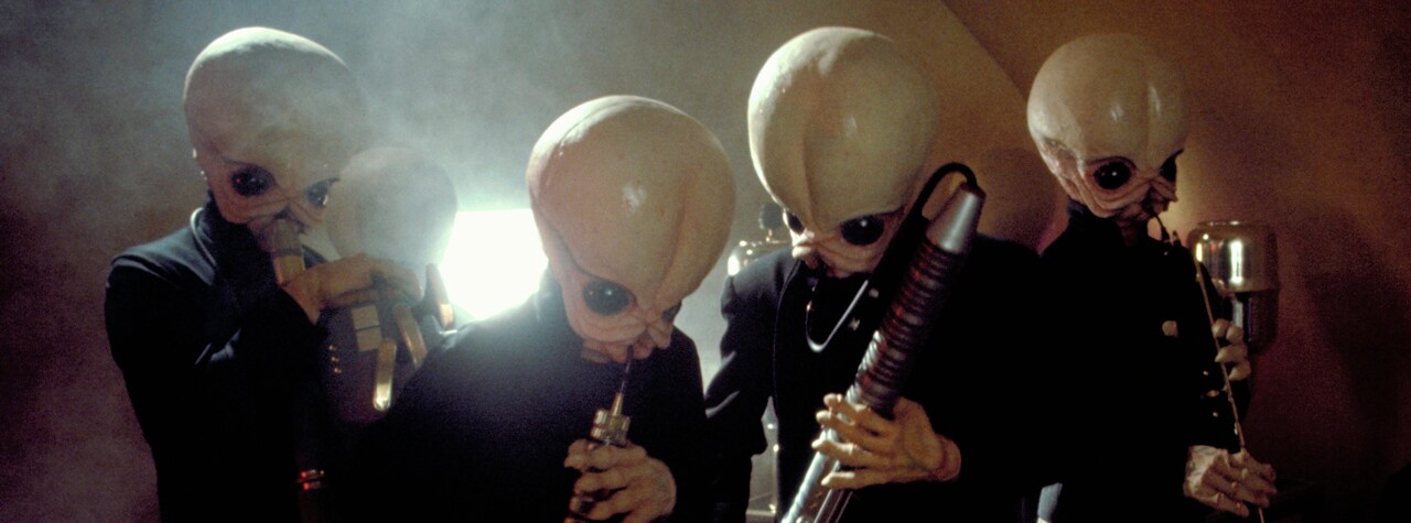 Figrin D'an and the Modal Nodes play a tune