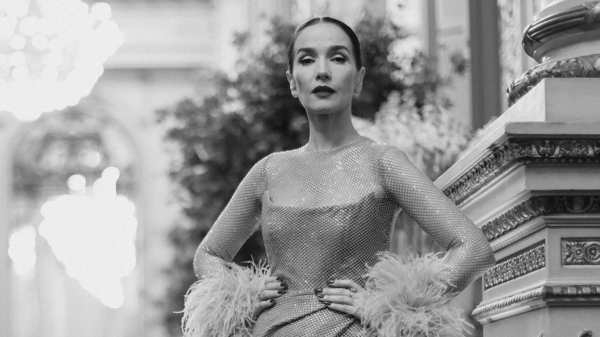 A história da ex-paquita da Xuxa que virou Eva Perón na série Santa Evita