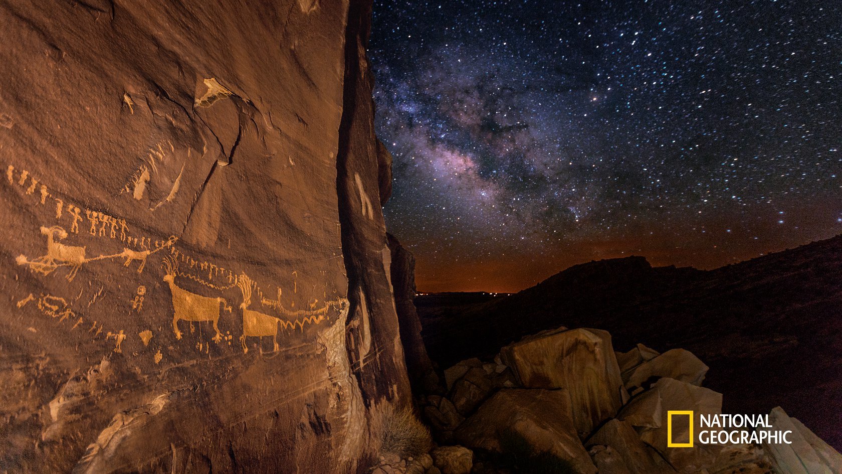 These National Geographic Backgrounds will make every video call a  desirable destination