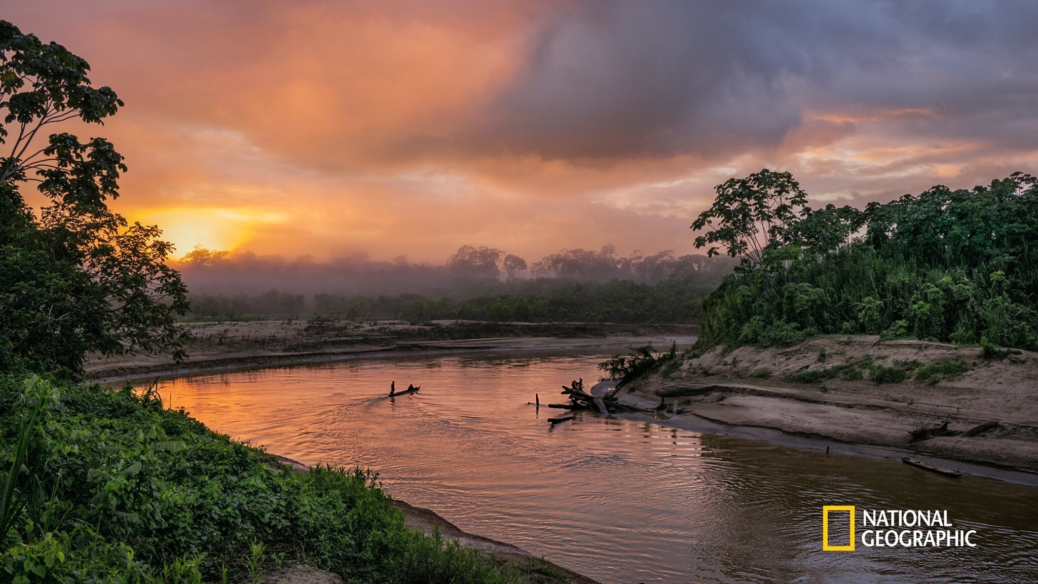 These National Geographic Backgrounds will make every video call a  desirable destination