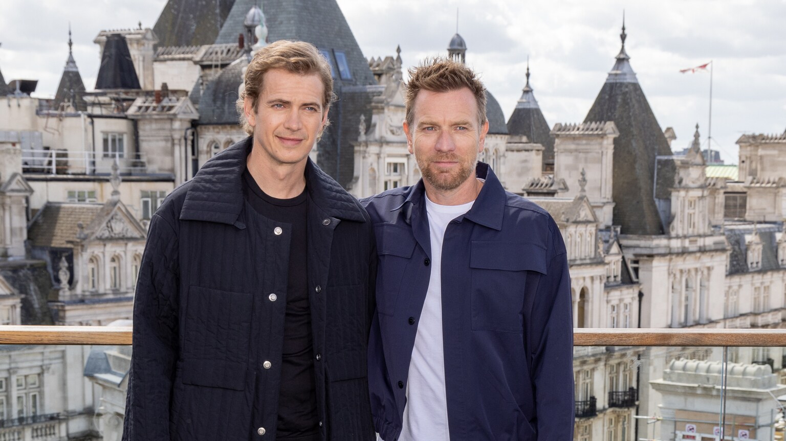 As fotos do reencontro de Ewan McGregor e Hayden Christensen antes da estreia de Obi-Wan Kenobi