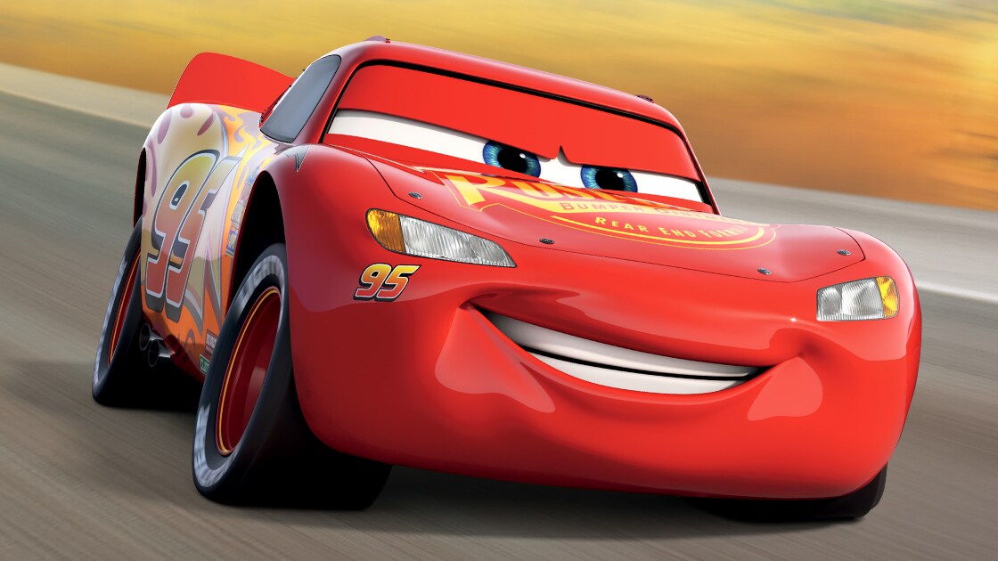 mezcla Año nuevo Más bien Quién hace la voz de El Rayo McQueen en Cars | Disney Latino