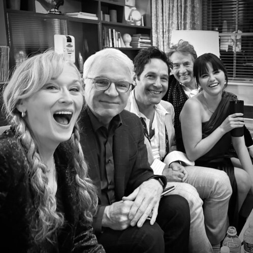 Meryl Streep com o elenco de Only Murders In The Building Meryl Streep com o elenco de Only Murders In The Building