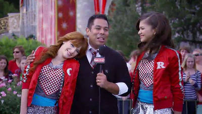 Christmas Parade 2011 with Zendaya and Bella - Take Over with Ernie D.