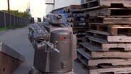 I, Skatebot