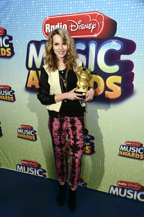 Ready Or Not - Bridgit Mendler posing with her ARDY for her Best Acoustic Performance of "Ready o...