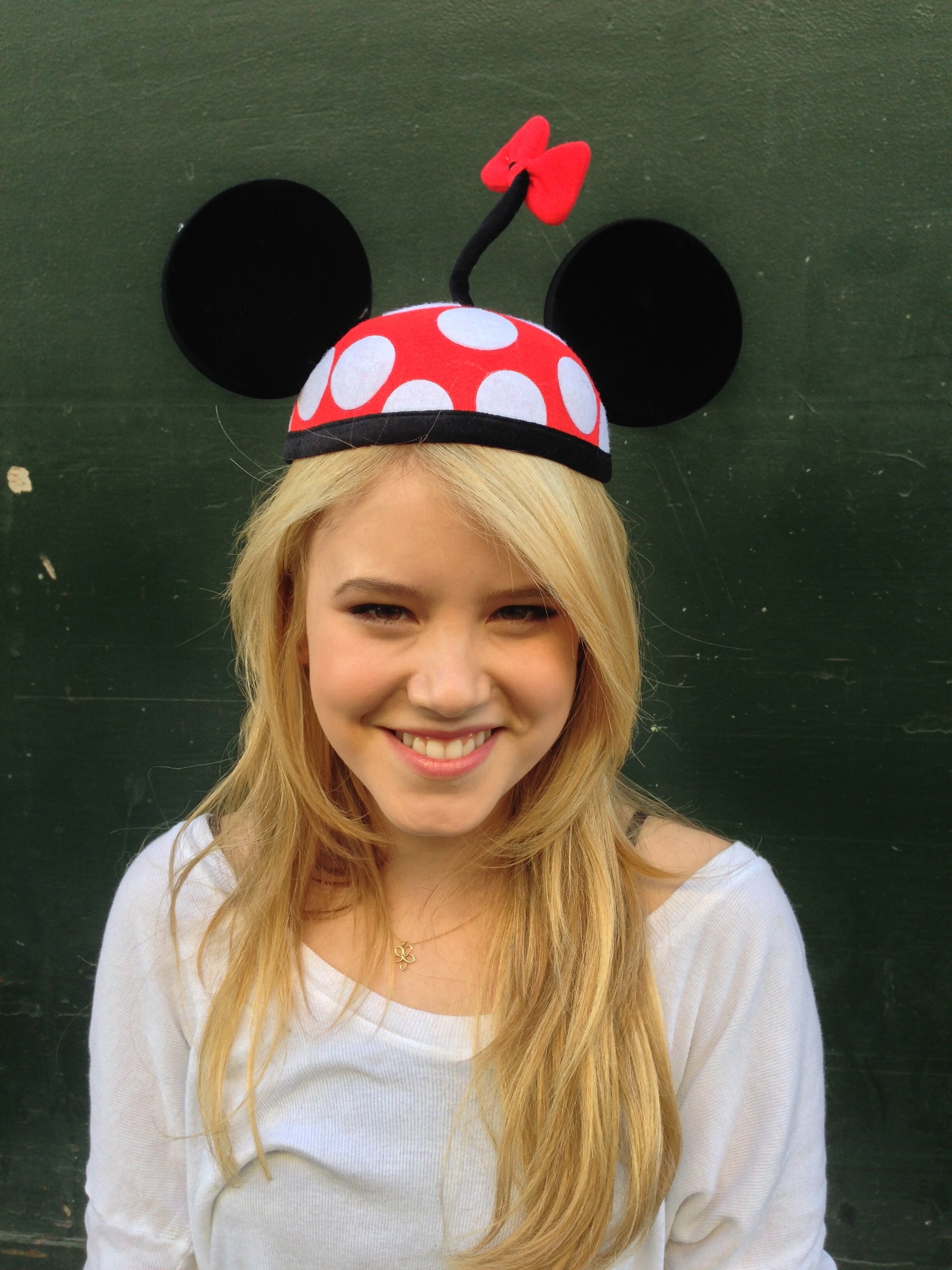 Taylor Spreitler from Melissa & Joey. Don't miss the ALL NEW Melissa & Joey Christmas Special Wed...