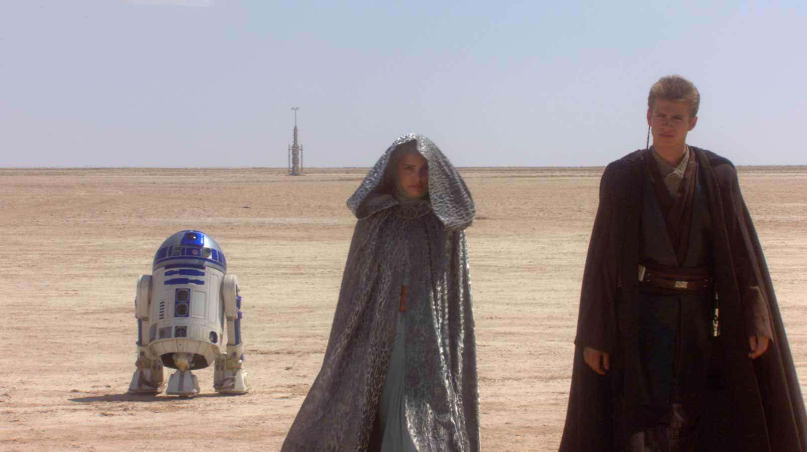 Artoo accompanied Anakin and Padmé to Naboo, but Anakin's fears for his mother led him back to Ta...