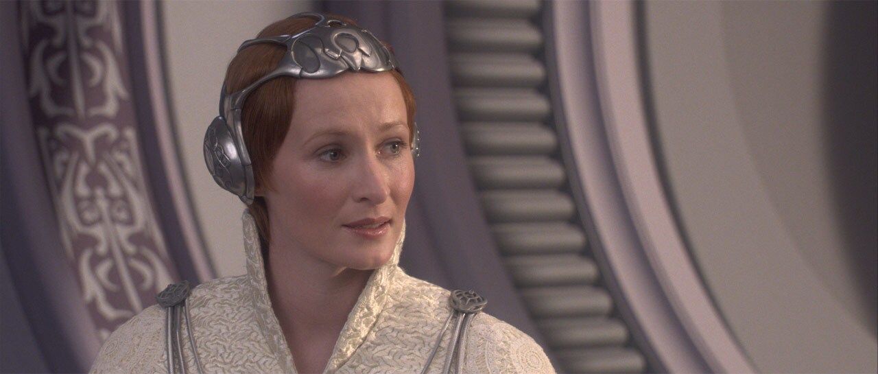 In the final days of the Republic, Mothma met secretly with Bail Organa and other Loyalist Senato...