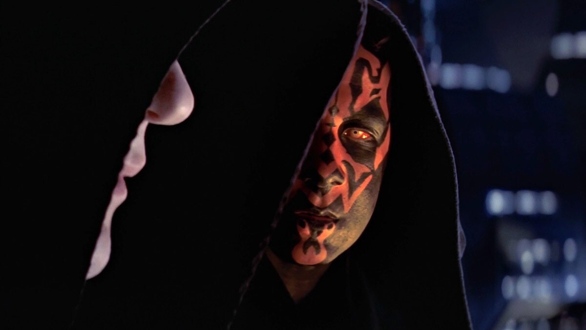 Darth Sidious and Maul convening on Coruscant