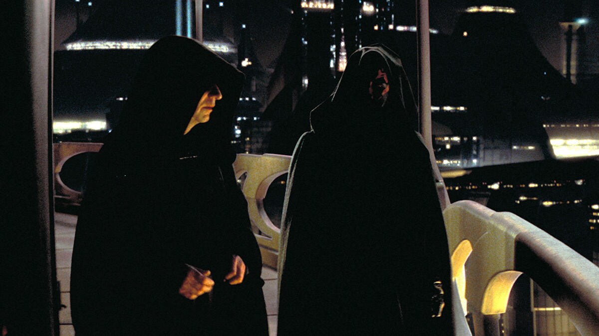 Darth Sidious and Maul convening on Coruscant