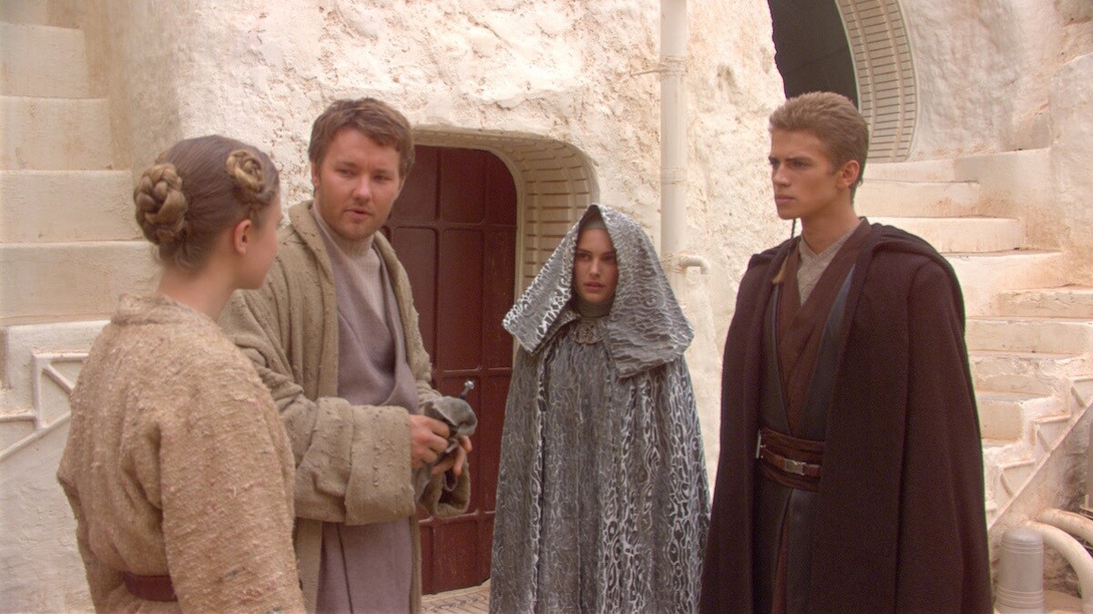Owen Lars introducing Beru to Padme Amidala and Anakin Skywalker