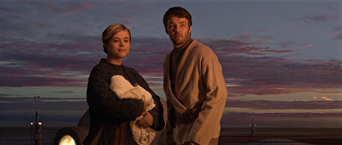 Owen and Beru Lars adopting Luke Skywalker