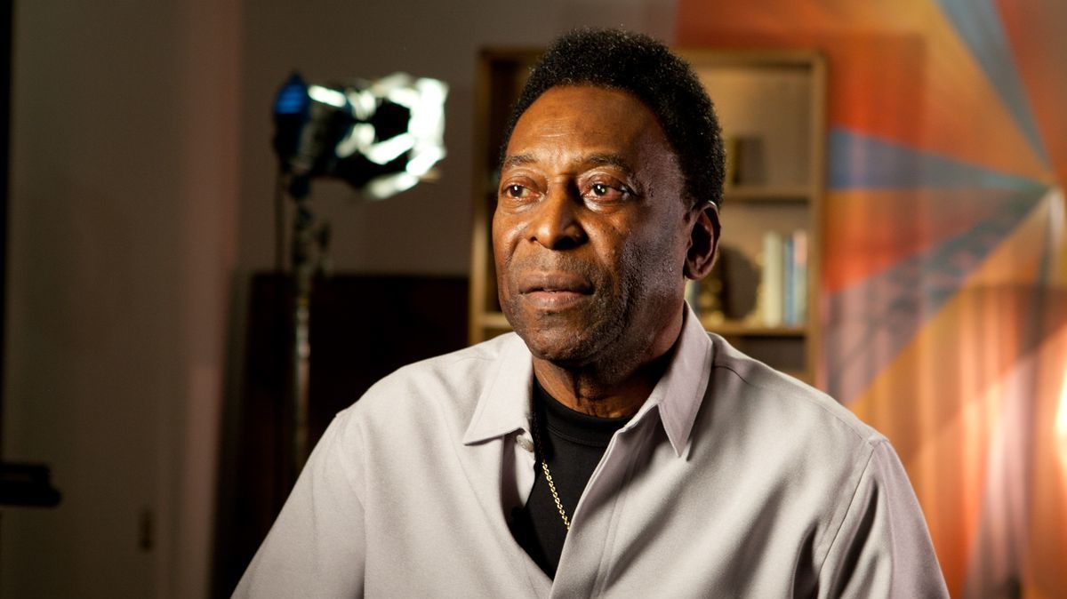 Morre Pelé, o Rei do futebol: relembre sua vida e carreira com o Star+