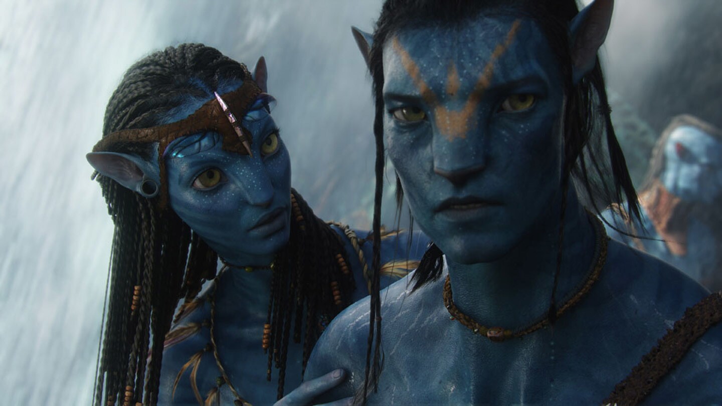 Neytiri played by Zoe Saldana councils Jake, played by Sam Worthington, before his Ikran bonding