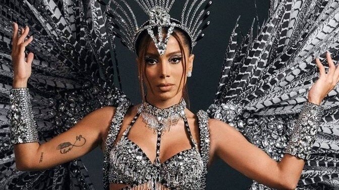 Anitta concorre com samba na Unidos da Tijuca