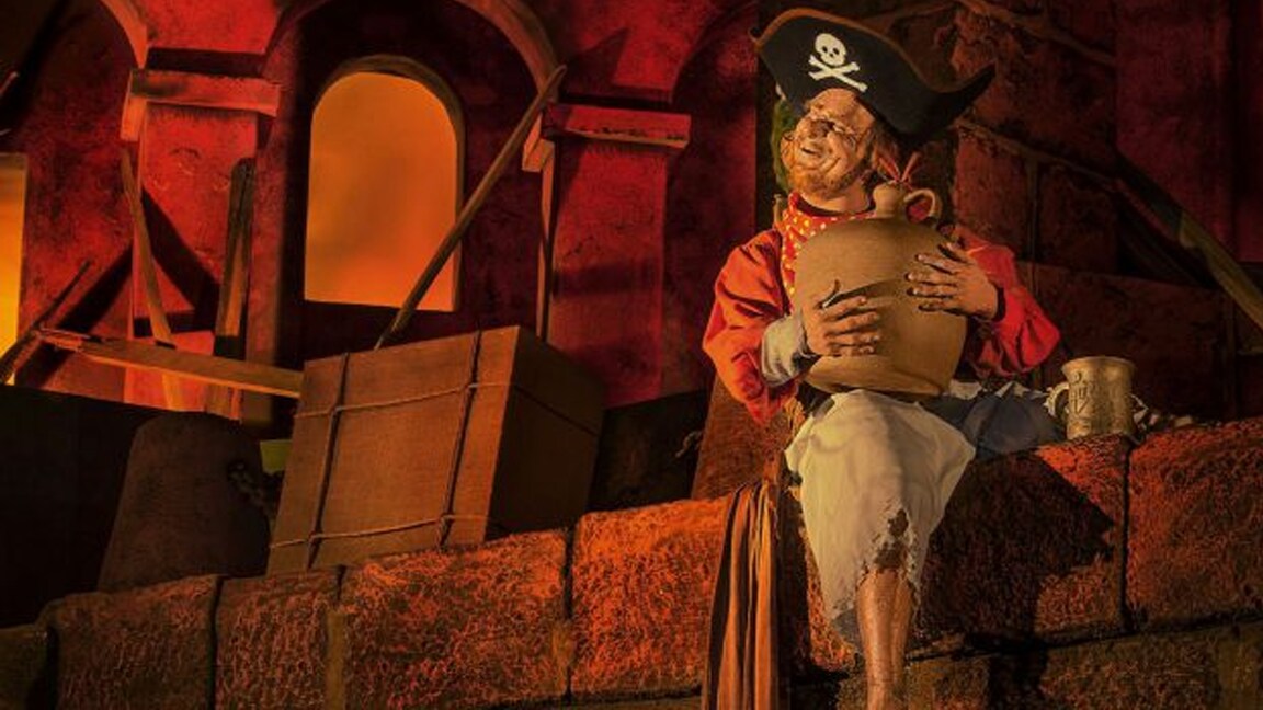 Descubra Tesouros e Segredos Preciosos a Bordo da “Pirates of the Caribbean” no Disneyland Resort