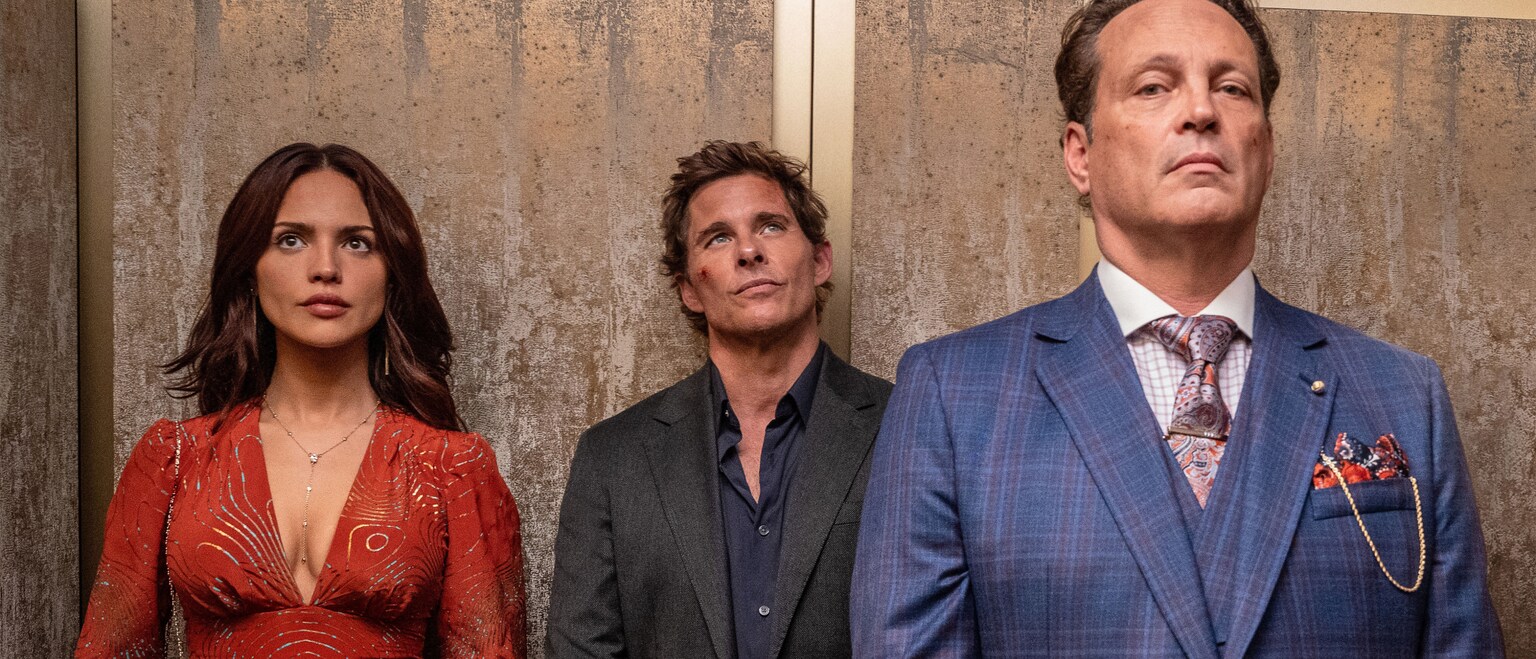(L-R) Eiza González as Alice, James Marsden as Mike, Vince Vaughn as Present Nick from the 20th Century Studios movie, "Mike & Nick & Nick & Alice."