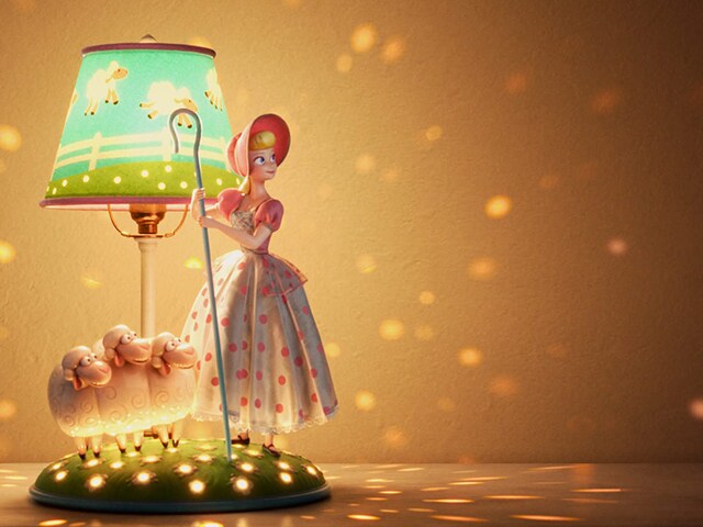 disney animated lamp