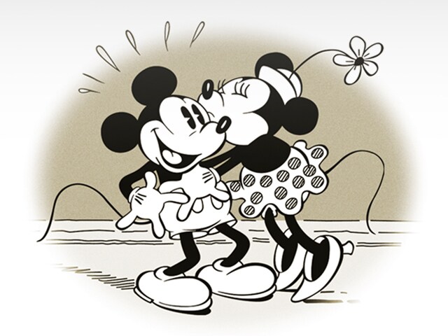 mickey and minnie mouse black and white
