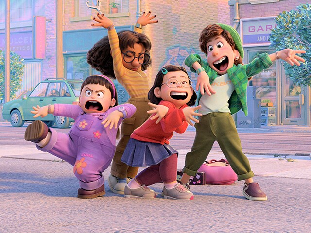 Toy Story 5 Trailer - BiliBili