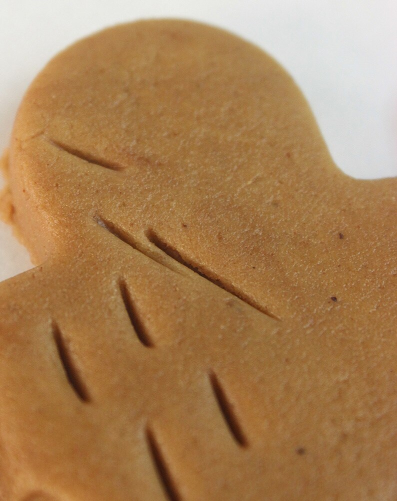 Adding face detail on the Bad Batch Gungi Cookies