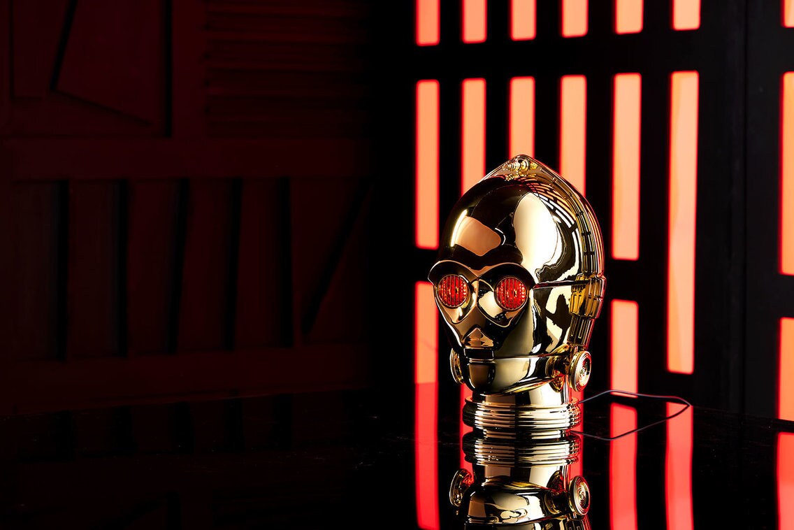 Goodness Gracious Me, It's the C-3PO Premium Electronic Head