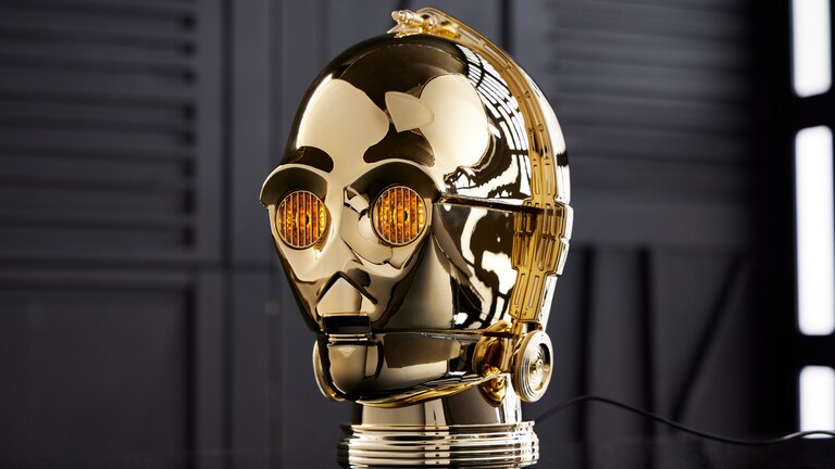 Goodness Gracious Me, It's the C-3PO Premium Electronic Head