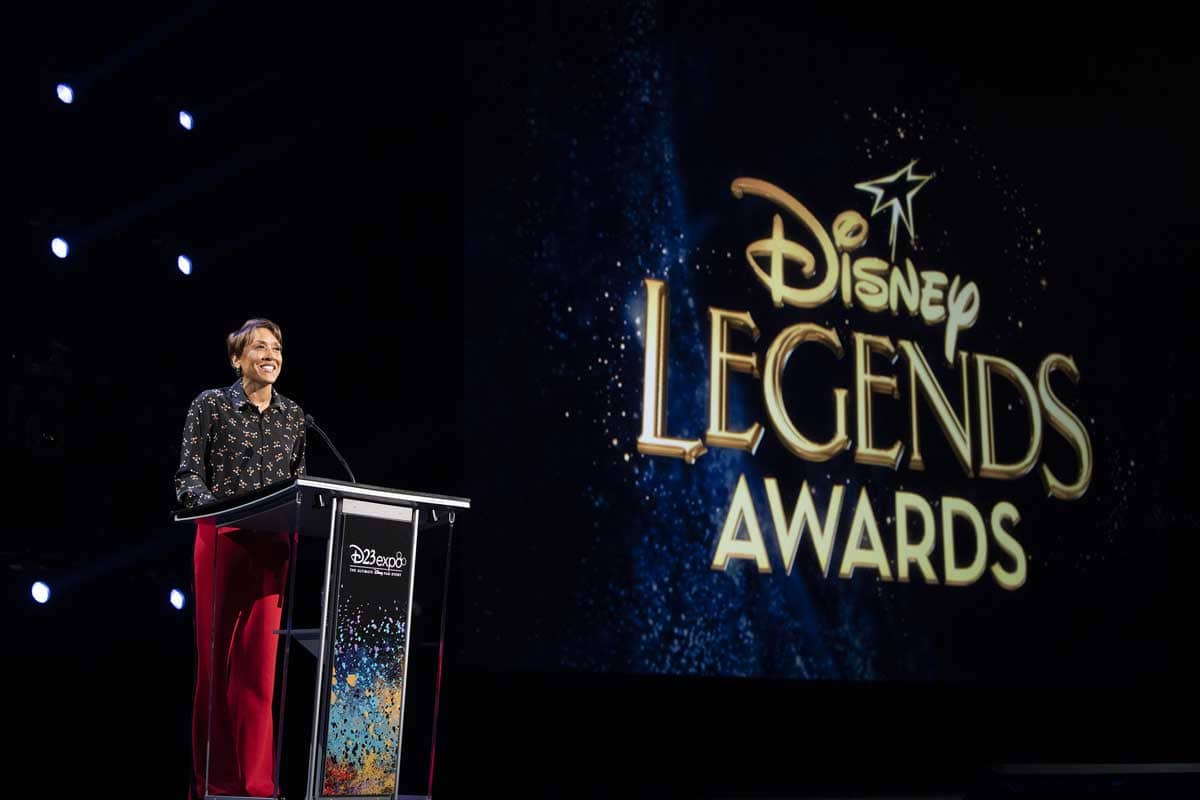 Robin Roberts at the Disney Legends Awards podium