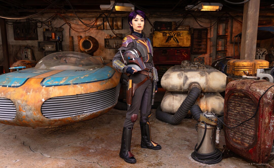 Sabine Wren at Star Wars: Galaxy's Edge