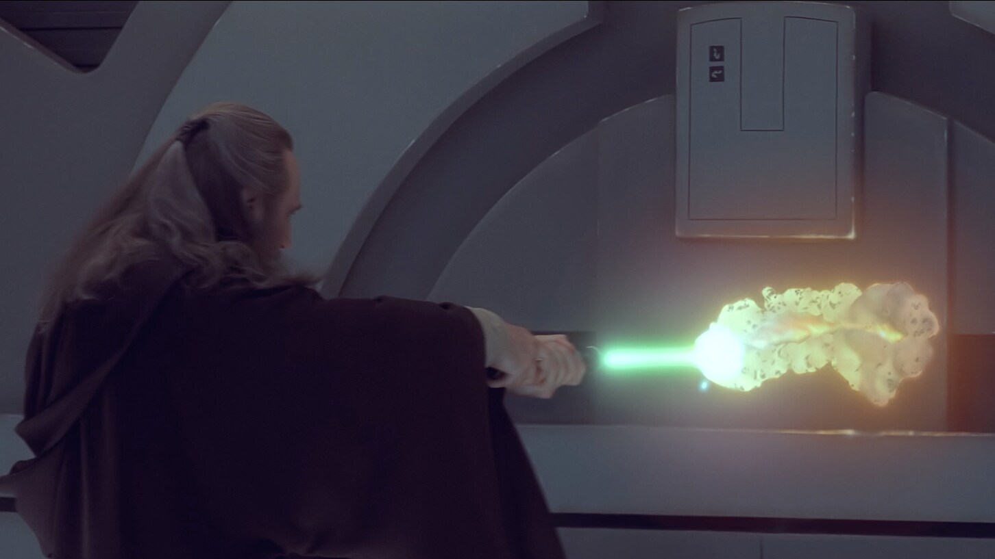 Qui-Gon cutting through doors