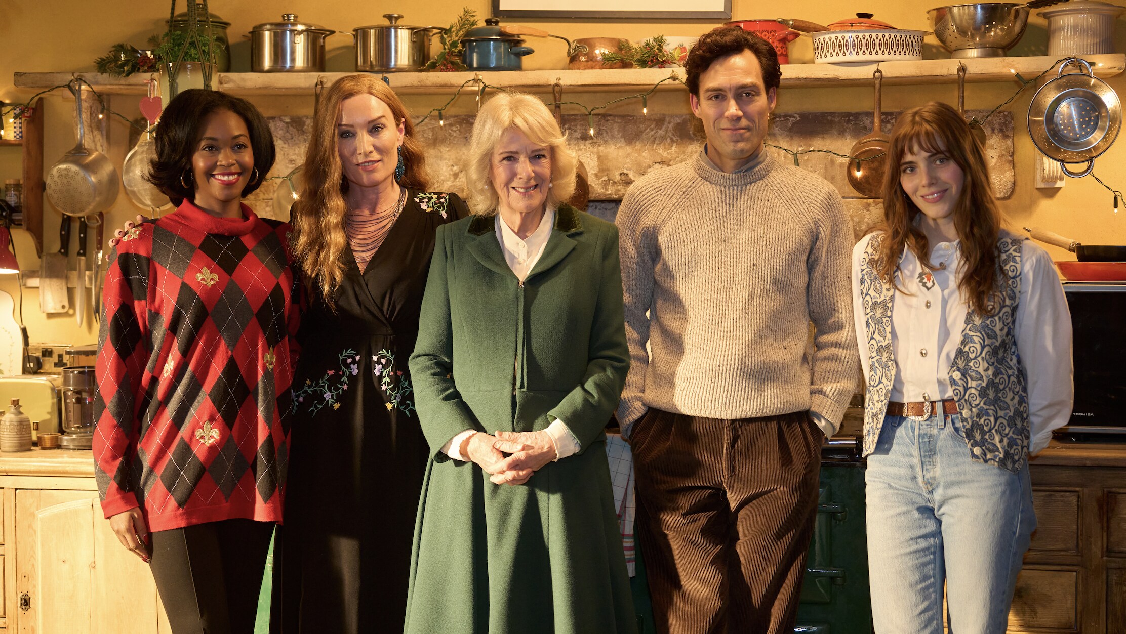 DISNEY+ WELCOMES HER MAJESTY, THE QUEEN TO THE RIVALS SET 