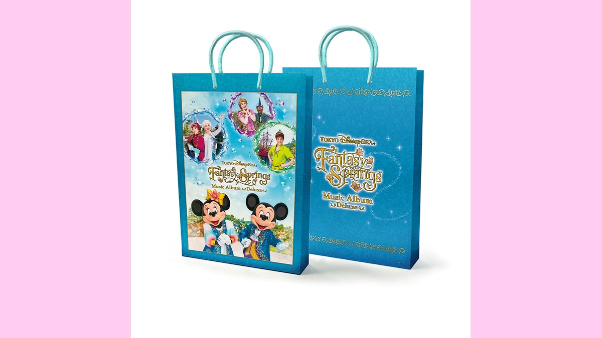 東京ディズニーシー「ファンタジースプリングス」1周年を記念して、全国主要CDショップ＆オンラインで対象商品をお買い上げの方に先着特典「オリジナル・ペーパーバッグ」をプレゼント！