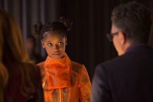 Shuri and Bruce Banner in a scene from Avengers: Infinity War.