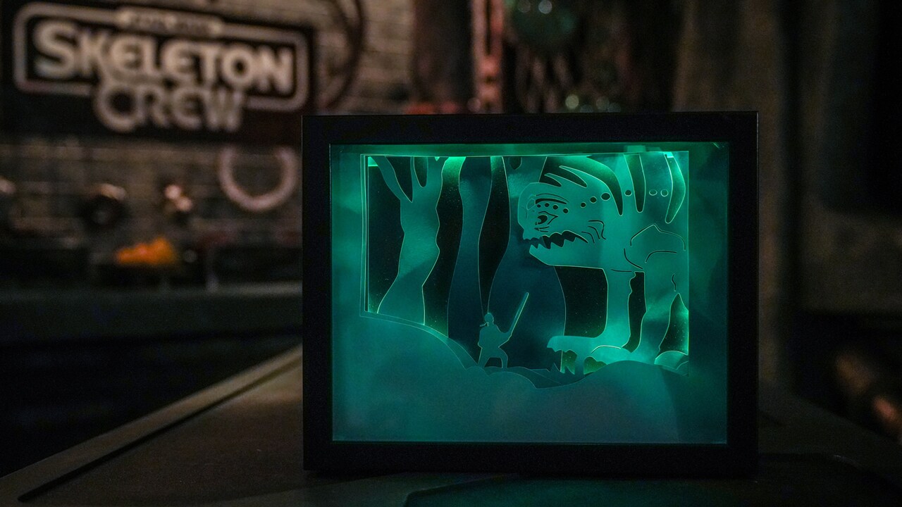 Make Your Own Skeleton Crew-Inspired Lightbox