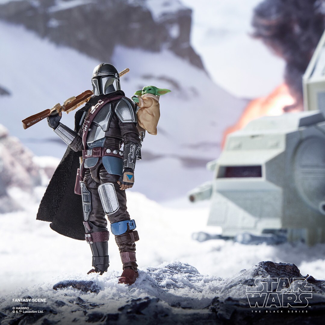 Star Wars: The Vintage Collection - The Mandalorian and Grogu Figures by Hasbro