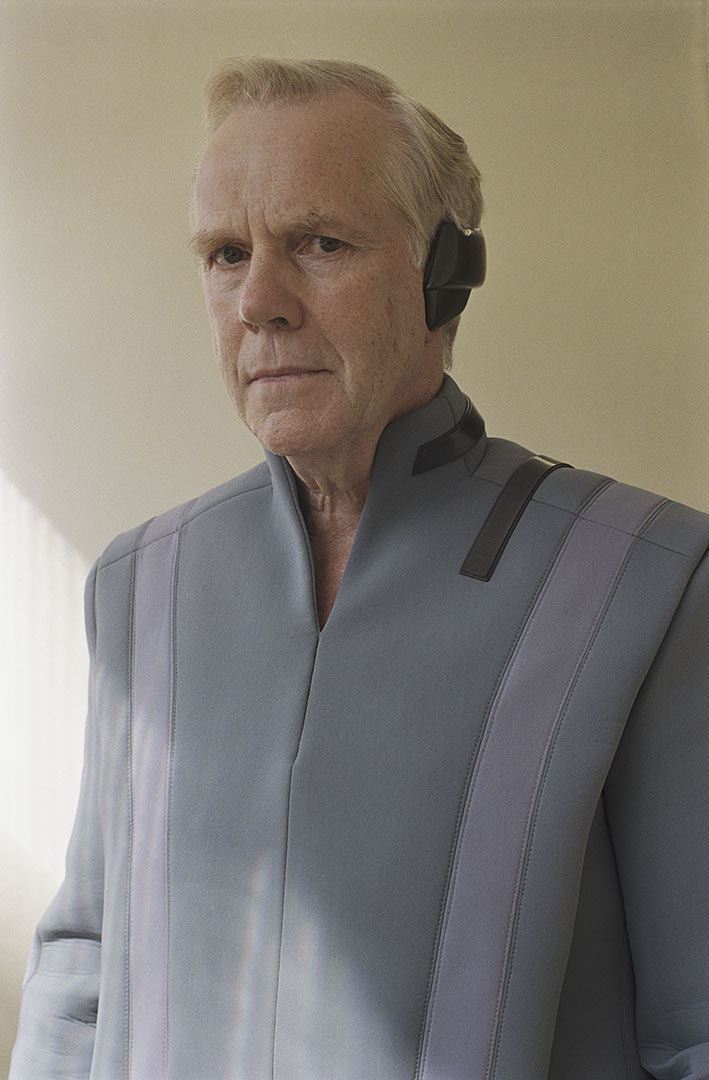Jeremy Bulloch portrayed the pilot of the quasi-familiar Tantive III: Captain Jeremoch Colton.