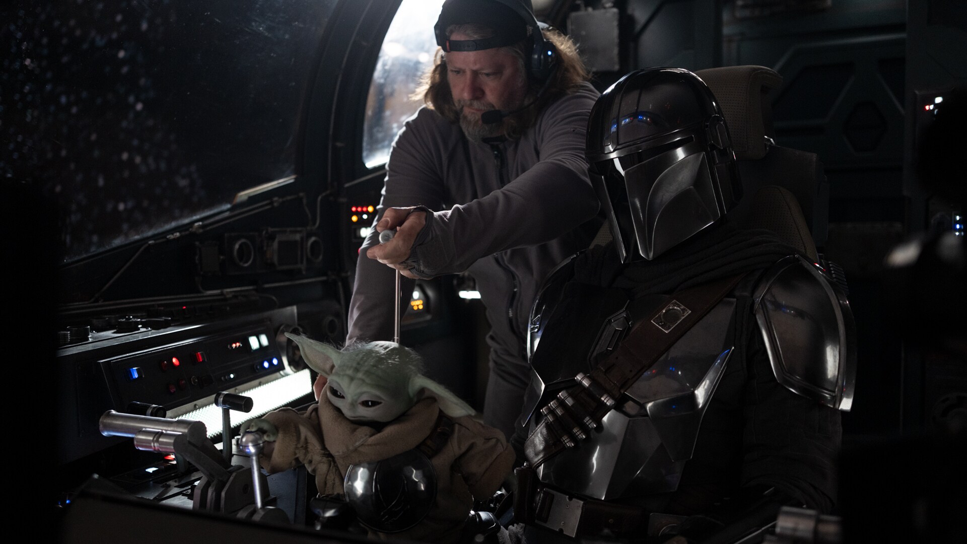 Dave Filoni served as second unit director for The Mandalorian and Grogu, overseeing the puppet unit.