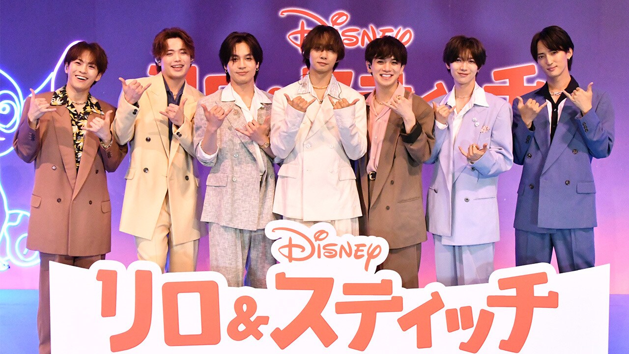 『リロ＆スティッチ』観客全員参加のダンスで映画館が大熱狂に包まれる！Travis Japanが80年代風の衣装とネオン輝く特別ステージでハートメラメラダンスで話題のエンドソング「バーニング・ラヴ」を生披露!